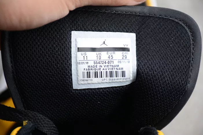 AIR JORDAN 1 MID Sleek 267