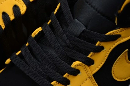 AIR JORDAN 1 MID Sleek 267