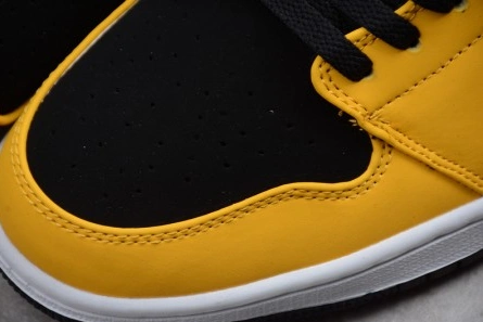 AIR JORDAN 1 MID Sleek 267