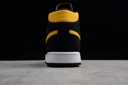 AIR JORDAN 1 MID Sleek 267