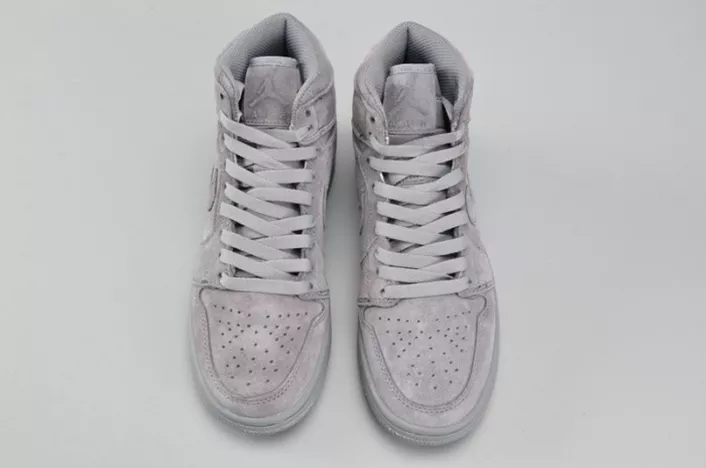 EyeCatching AIR JORDAN 1 RETRO HIGH BG (GS) wolf grey womens 705300-031 305