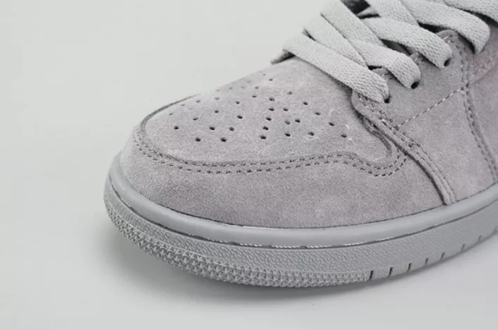 EyeCatching AIR JORDAN 1 RETRO HIGH BG (GS) wolf grey womens 705300-031 305