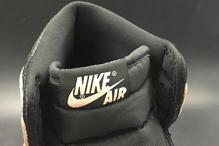AIR JORDAN 1 RETRO HIGH OG 'CRIMSON TINT' 555088-081 Resilient 264