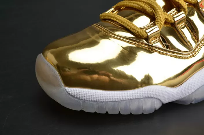 Refined AIR JORDAN 11 RETRO P1NNACLE GOLD womens 378038-103 711