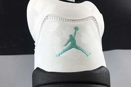 Versatile AIR JORDAN 5 ISLAND GREEN CN2932-100 594