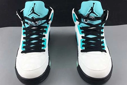 Versatile AIR JORDAN 5 ISLAND GREEN CN2932-100 594