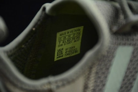 Timeless Adidas  Mens NMD R1 Running shoes khaki green CQ2414 1814