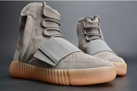 HighQuality Adidas Yeezy 750 Boost Light Grey Gum Glow Dark BB1840 1776