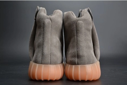 HighQuality Adidas Yeezy 750 Boost Light Grey Gum Glow Dark BB1840 1776