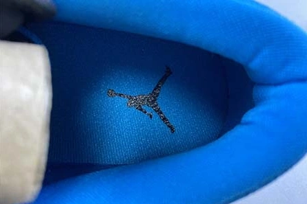 Soft 2864 Air Jordan 1 Low “Laser Blue” CK3022- 242