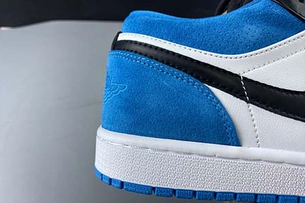 Soft 2864 Air Jordan 1 Low “Laser Blue” CK3022- 242