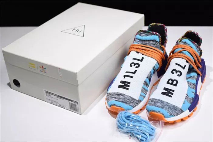 8236 Pharrell x Adidas Afro NMD Hu BB Bold 1824