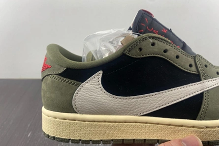 8352 TS x AJ1 Travis Scott x Air Jordan 1 Low OG DM7866- Minimalist 70