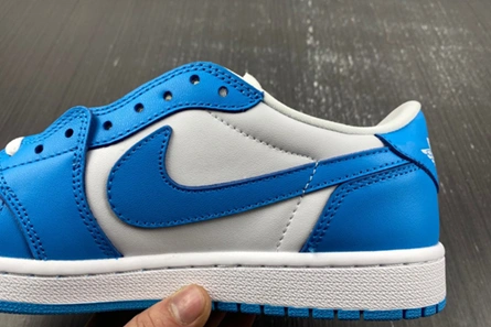 Modern 9004 OFF-WHITE x Air Jordan 1 CZ0790- 124