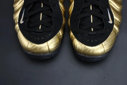 Refined Air Foamposite Pro "Metallic Gold" Black mens 624041-701 1546