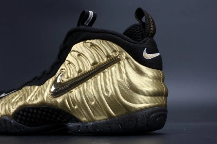 Refined Air Foamposite Pro "Metallic Gold" Black mens 624041-701 1546