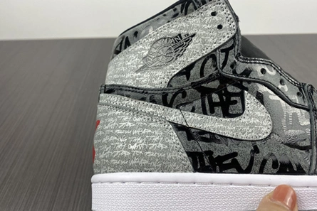 Air Jordan 1 High OG “Rebellionaire” 555088-036 Bright 190
