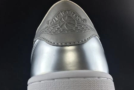 Timeless Air Jordan 1 Low OG Pinnacle 852549-003 252