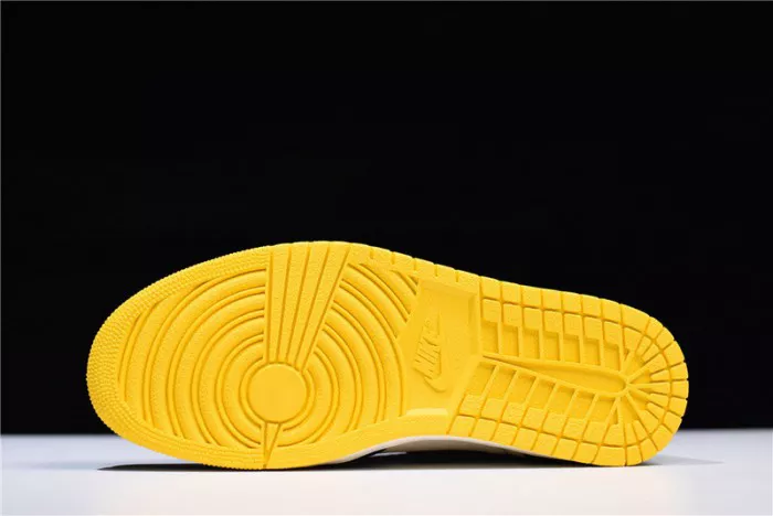 Air Jordan 1 No Ls Varsity Maize 861428-107 Elegant 322