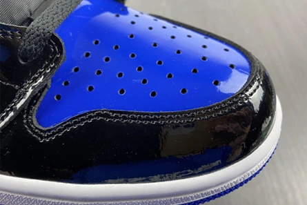 Air Jordan 1 Retr OG 55508-404 Minimalist 4709