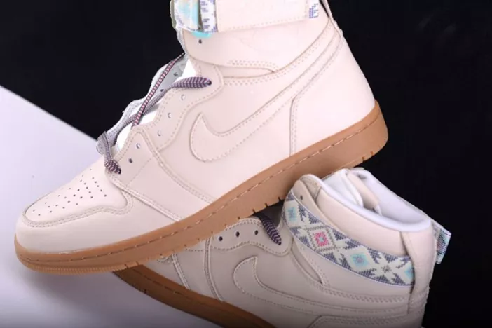 Sophisticated Air Jordan 1 Retro Hi Strap 326