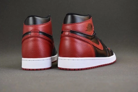 EyeCatching Air Jordan 1 Retro High OG BG - 575441 001 282