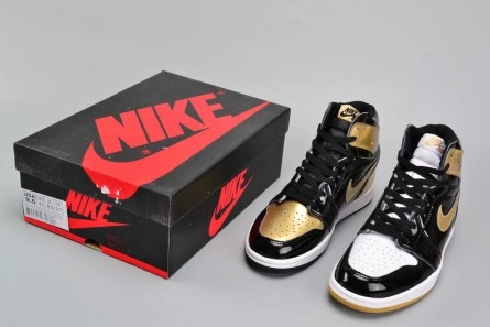 Air Jordan 1 Retro High OG NRG ComplexCon "Top 3 Gold" 861428-001 Practical 306