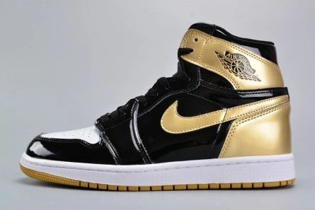 Air Jordan 1 Retro High OG NRG ComplexCon "Top 3 Gold" 861428-001 Practical 306