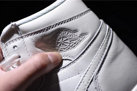 AllSeason Air Jordan 1 Retro High OG Sail MENS 555088-114 284