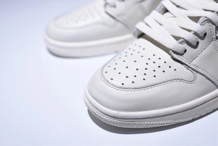 AllSeason Air Jordan 1 Retro High OG Sail MENS 555088-114 284