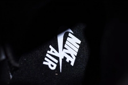 Air Jordan 1 Retro High Og - Air Jordan - 555088-010 Compact 7402