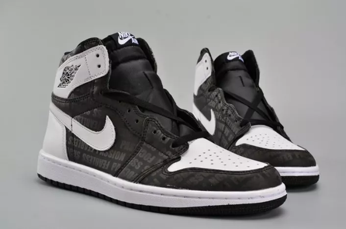 Air Jordan 1 Retro High RE2PECT Jeter 555088-008 AllSeason 293