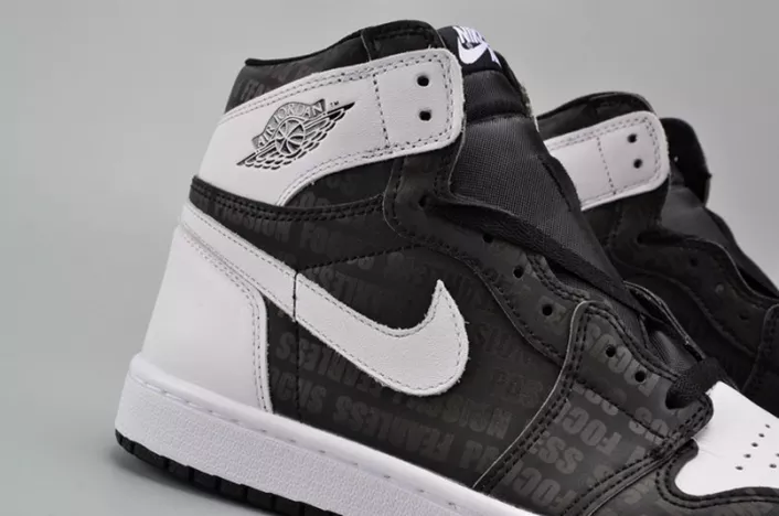 Air Jordan 1 Retro High RE2PECT Jeter 555088-008 AllSeason 293