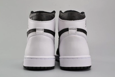 Air Jordan 1 Retro High RE2PECT Jeter 555088-008 AllSeason 293