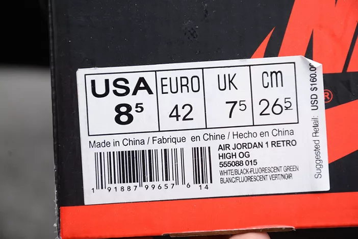 Air Jordan 1 Sports Illustrated A Star Is Born 555088-015 Comfortable 328
