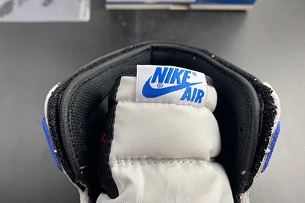 UrbanStyle Air Jordan 1 Travis Scott DH3227-105 210