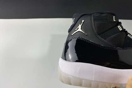Air Jordan 11 “25th Anniversary” CT8012-011 Popular 699