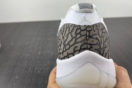 Air Jordan 11 Low AV2187 140 Functional 683