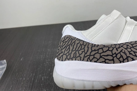 Air Jordan 11 Low AV2187 140 Functional 683