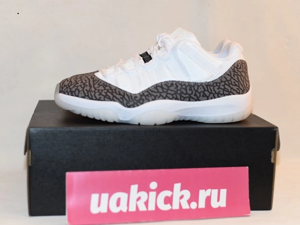 Air Jordan 11 Low AV2187 140 Functional 683