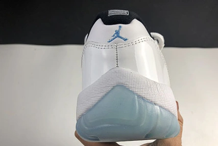 Sleek Air Jordan 11 Low ”Legend Blue“ AV2187-117 700