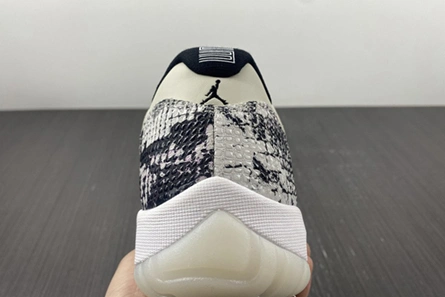 Durable Air Jordan 11 Low Snake Light Bone CD6846-002 693