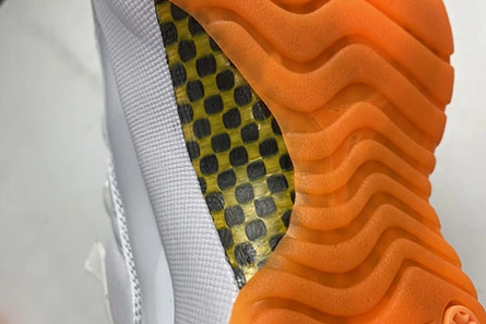 Comfortable Air Jordan 11 Low WMNS “Citrus” AH7860-139 696