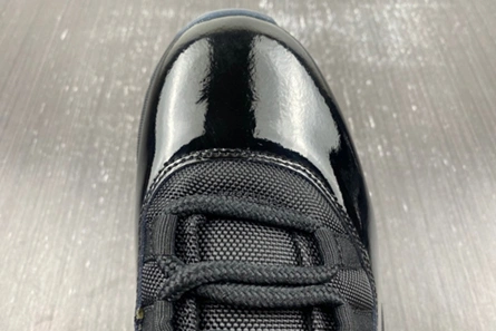 Air Jordan 11 Retro 378037 006 Breathable 674