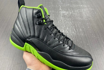 Air Jordan 12 Retro BLACK GREEN Refined 753