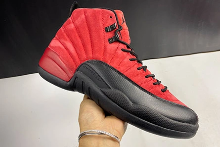 UrbanStyle Air Jordan 12 “Reverse Flu Game” CT8013-602 764