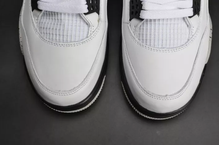 Air Jordan 4 OG “White Cement”  840606-192 EyeCatching 542