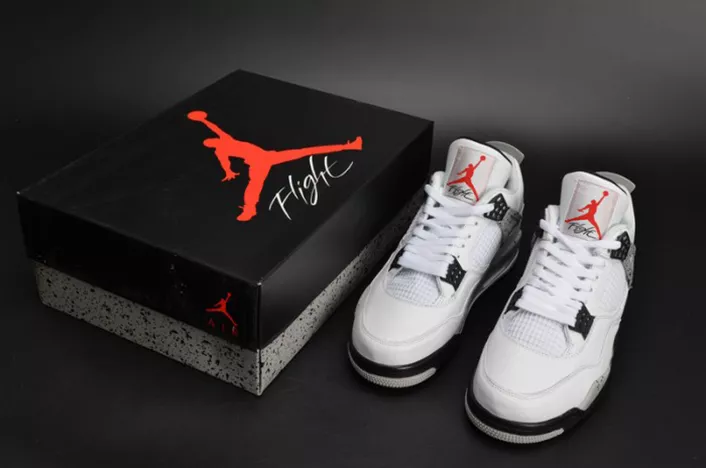 Air Jordan 4 OG “White Cement”  840606-192 EyeCatching 542