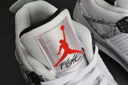 Air Jordan 4 OG “White Cement”  840606-192 EyeCatching 542