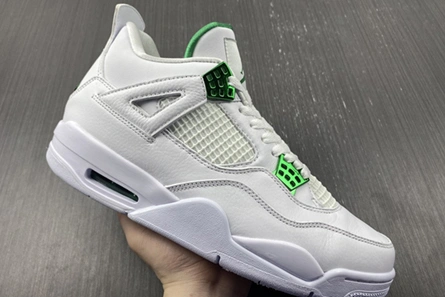 Air Jordan 4 “Pine Green” CT8527-113 Sleek 531